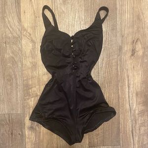 Vintage Le Cove one piece black swimsuit